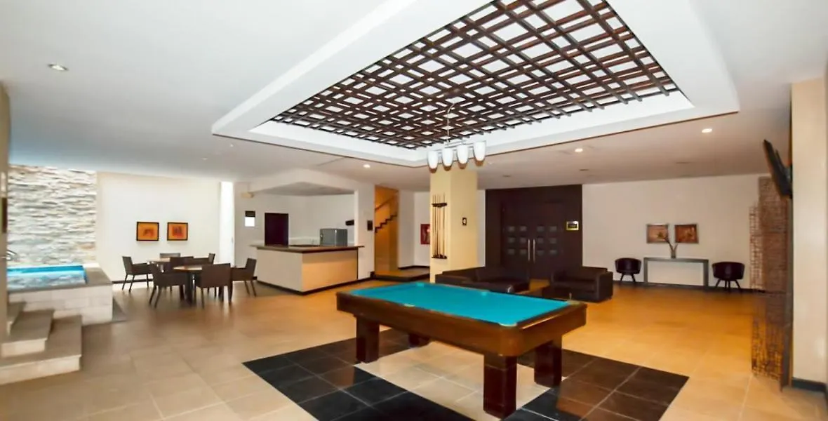 Ecusuites Torre Sol Mall Del Sol جواياكيل